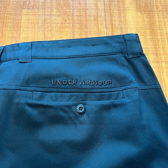 Under Armour Golf - Picture 6 of 8